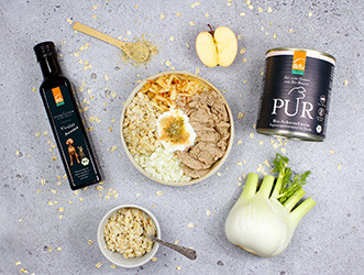 PUR Rezept Ackerschwein Schüssel mit gemischten Zutaten und einzelne Zutaten